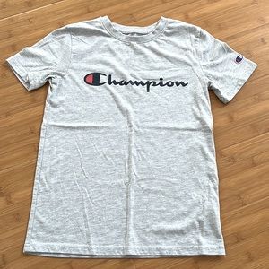 Champion | Boy’s Short Sleeve Tee | EUC